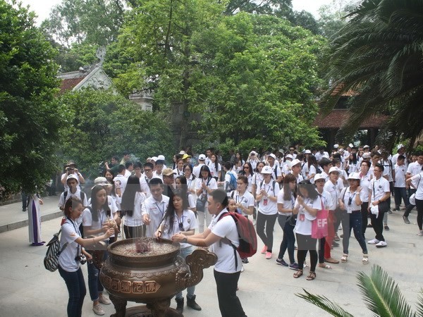 Summer camp for overseas Vietnamese, Ho Chi Minh City’s youths opens - ảnh 1
